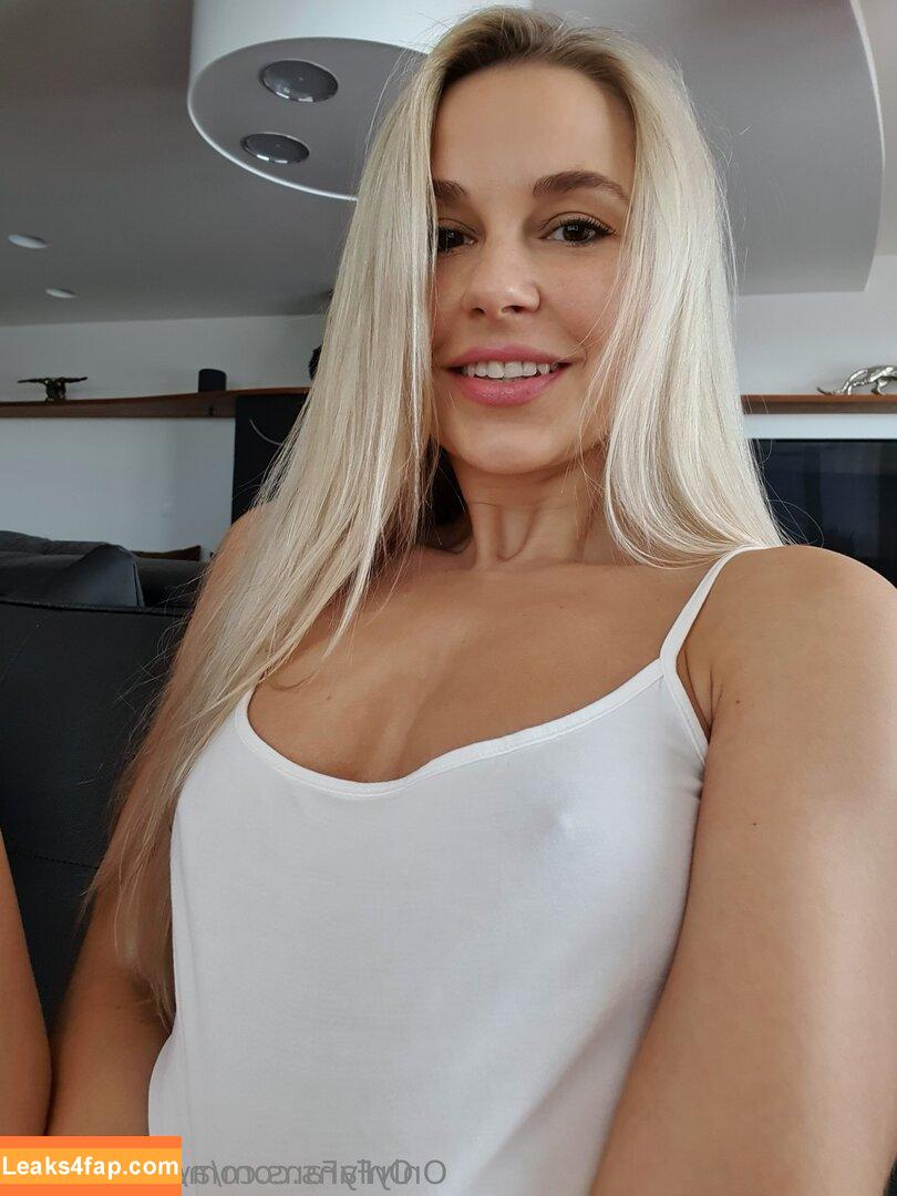 avaafterdark /  leaked photo photo #0162