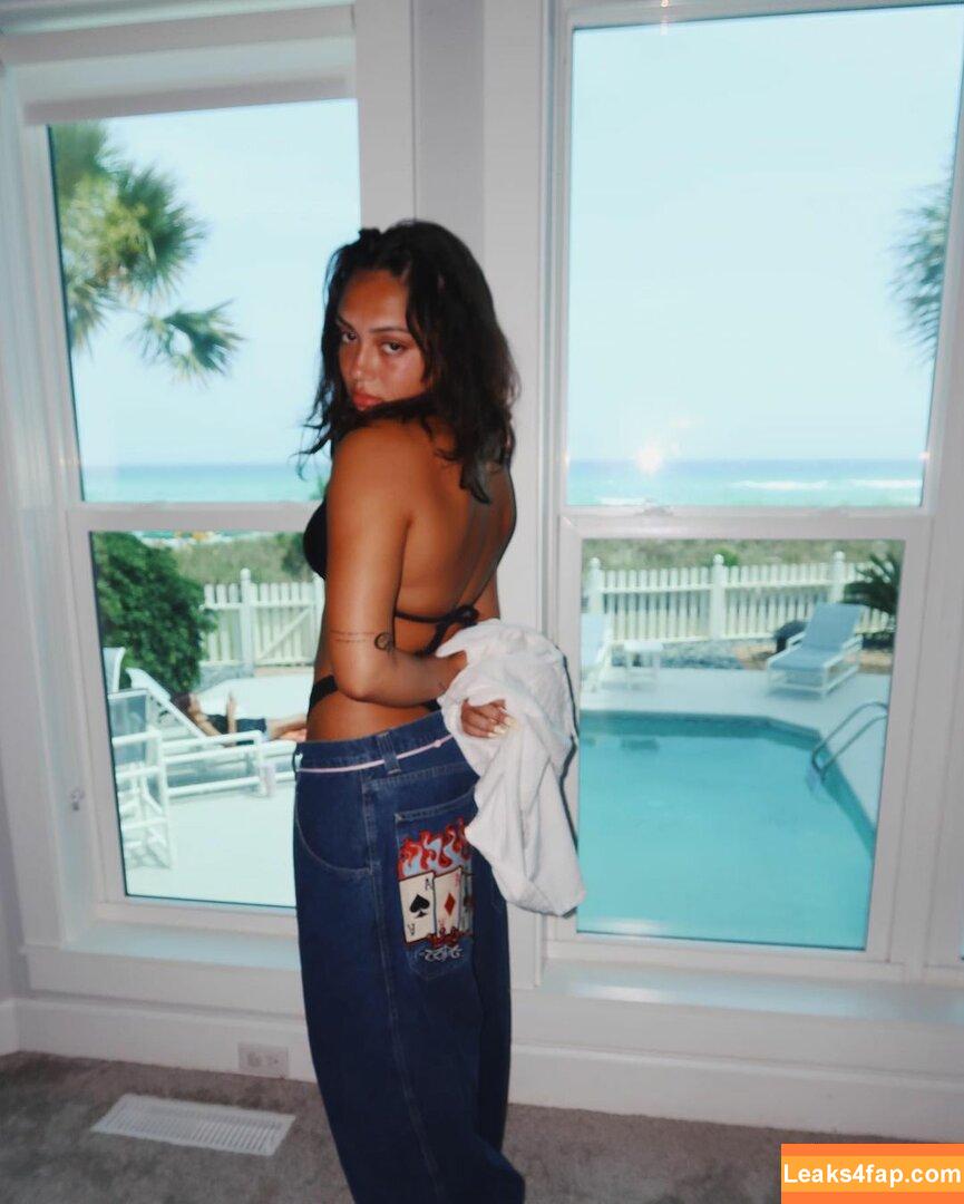 Avani Gregg / avani leaked photo photo #0021