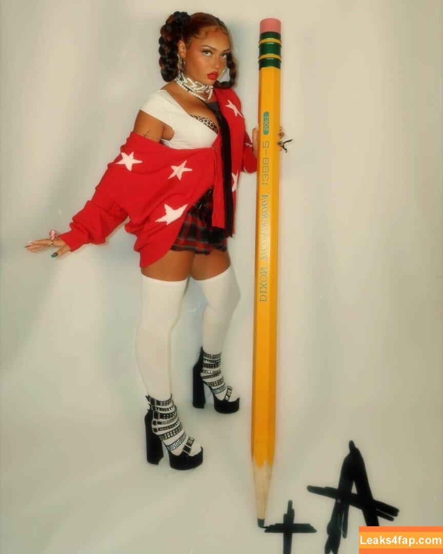 Avani Gregg / avani leaked photo photo #0134