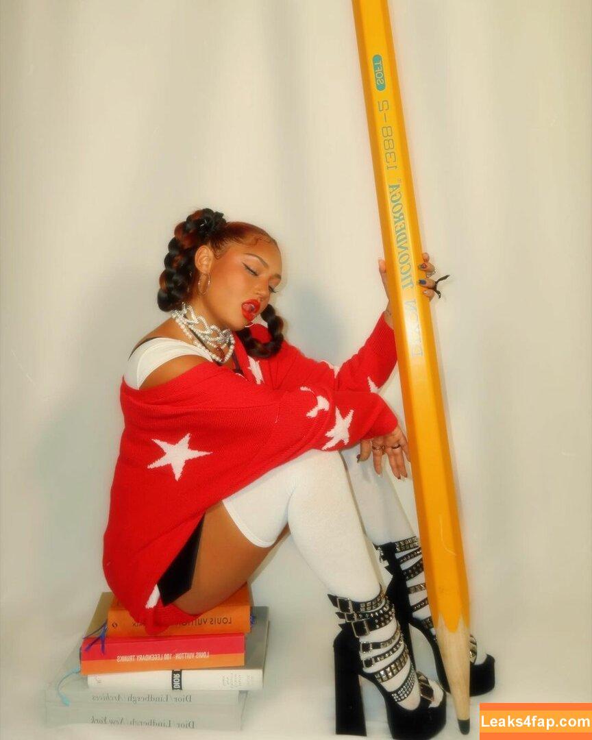 Avani Gregg / avani leaked photo photo #0136