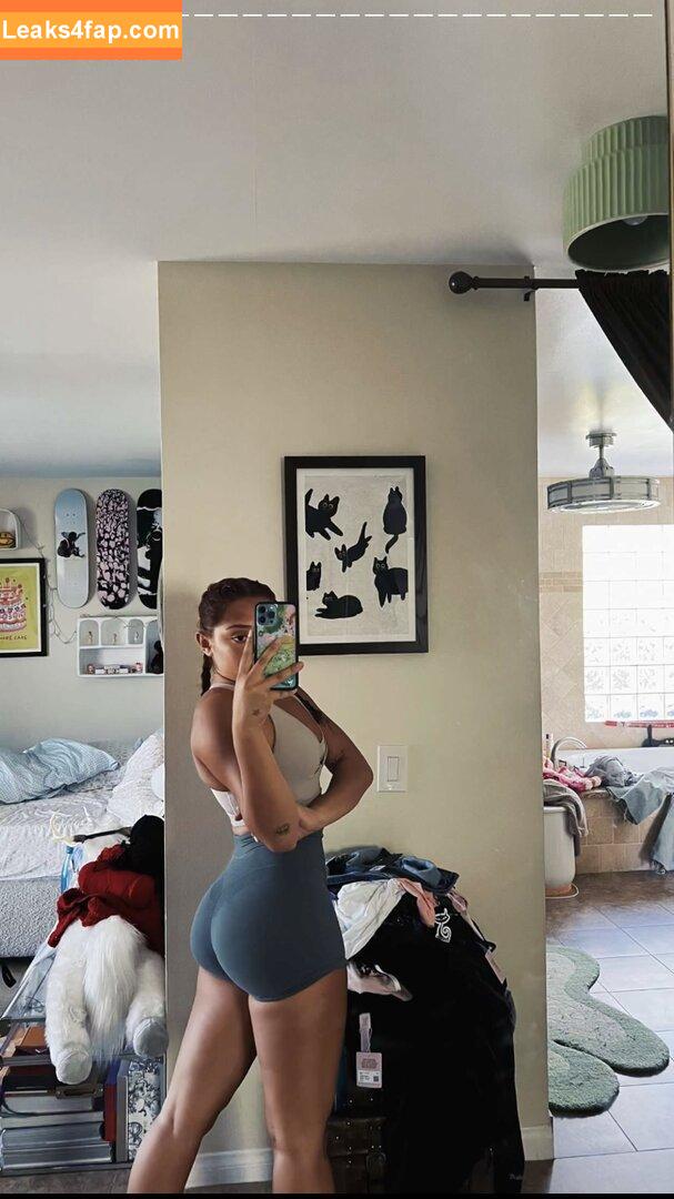 Avani Gregg / avani leaked photo photo #0140