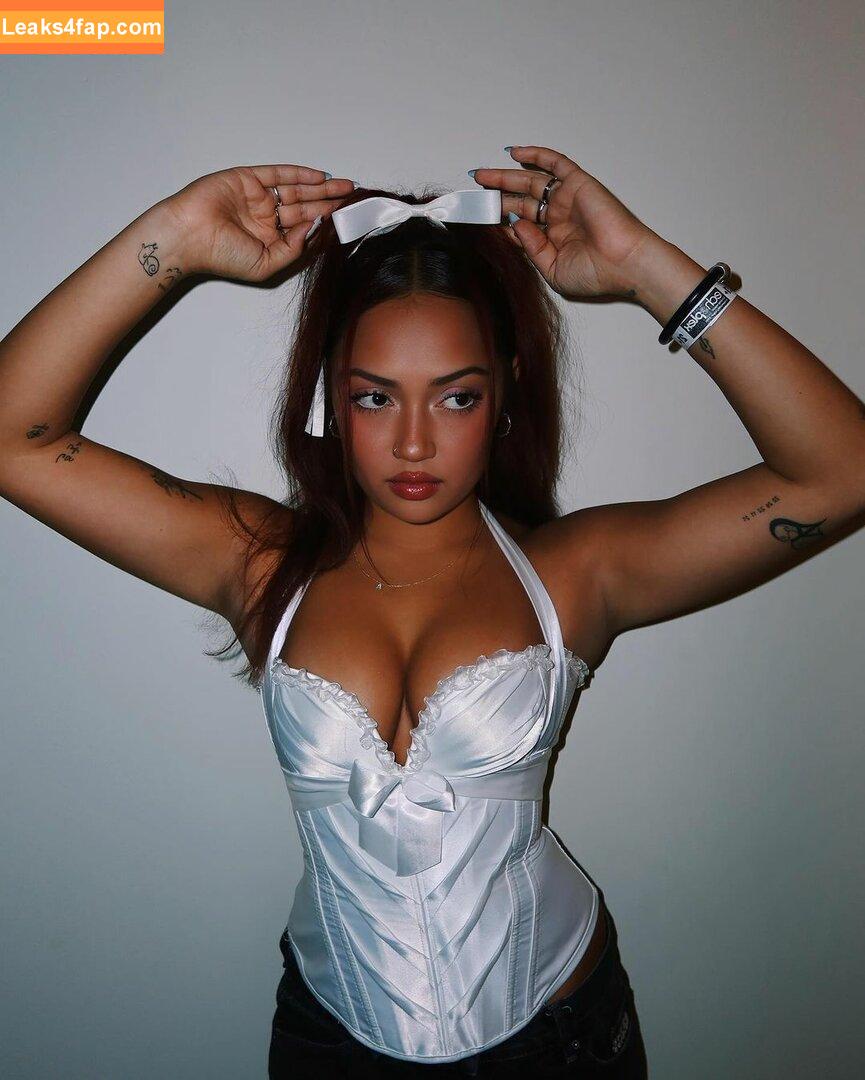 Avani Gregg / avani leaked photo photo #0184
