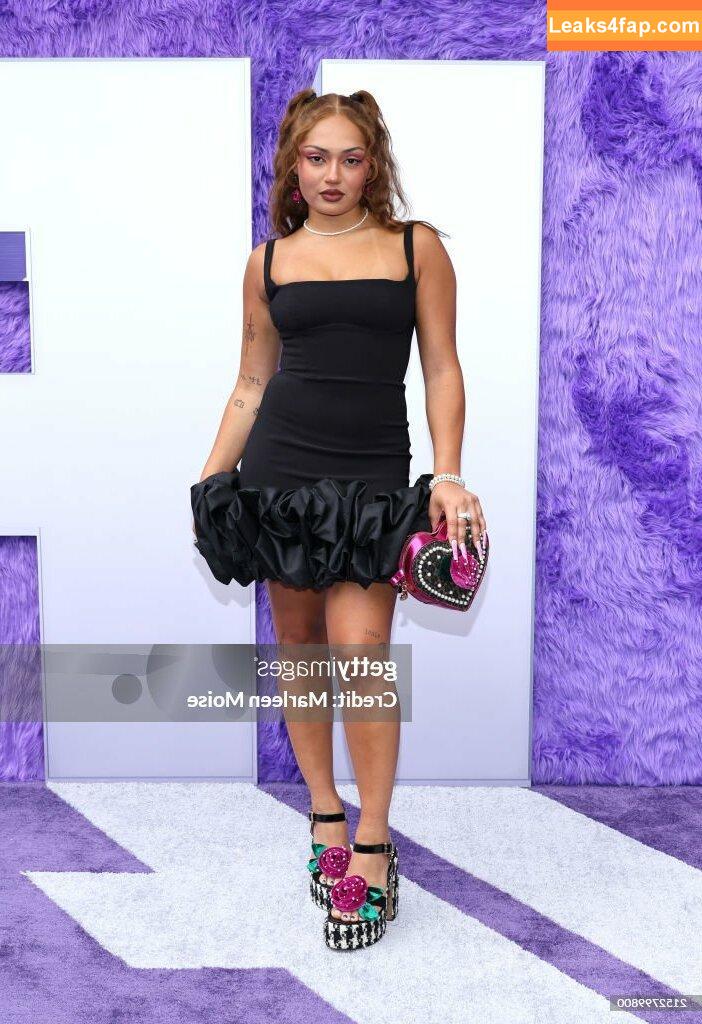 Avani Gregg / avani leaked photo photo #0192