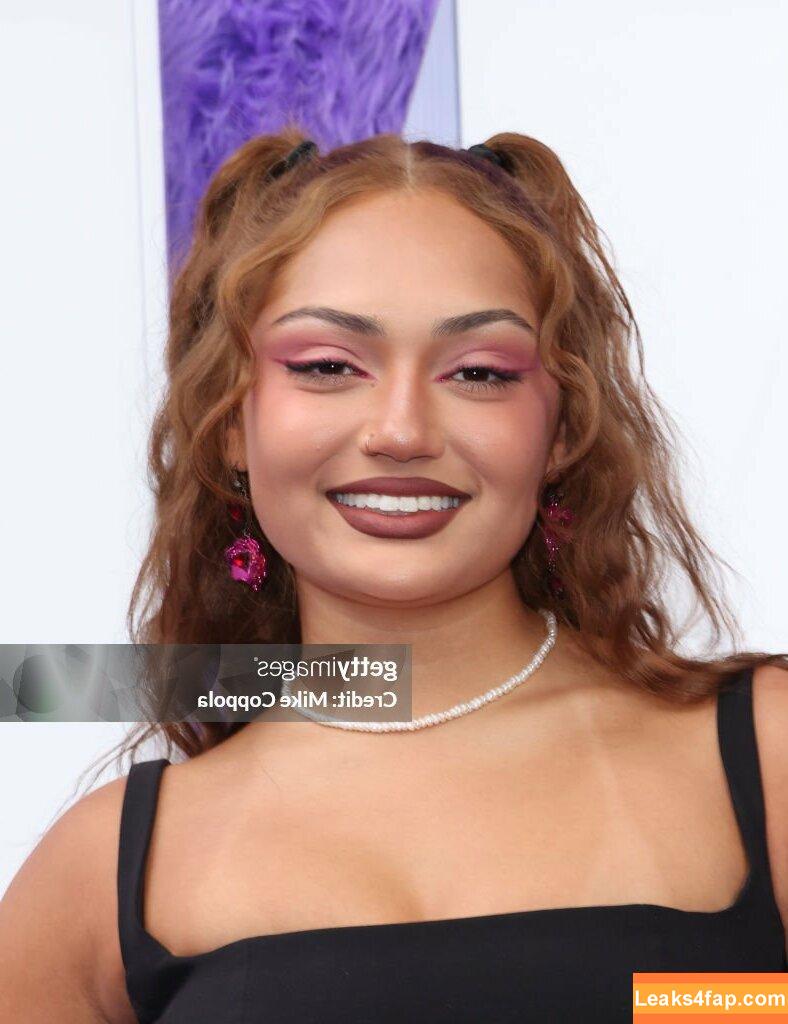 Avani Gregg / avani leaked photo photo #0194