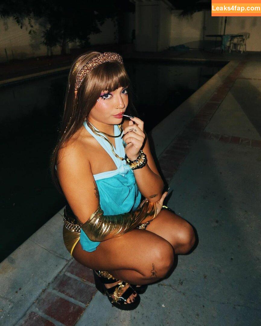 Avani Gregg / avani leaked photo photo #0323