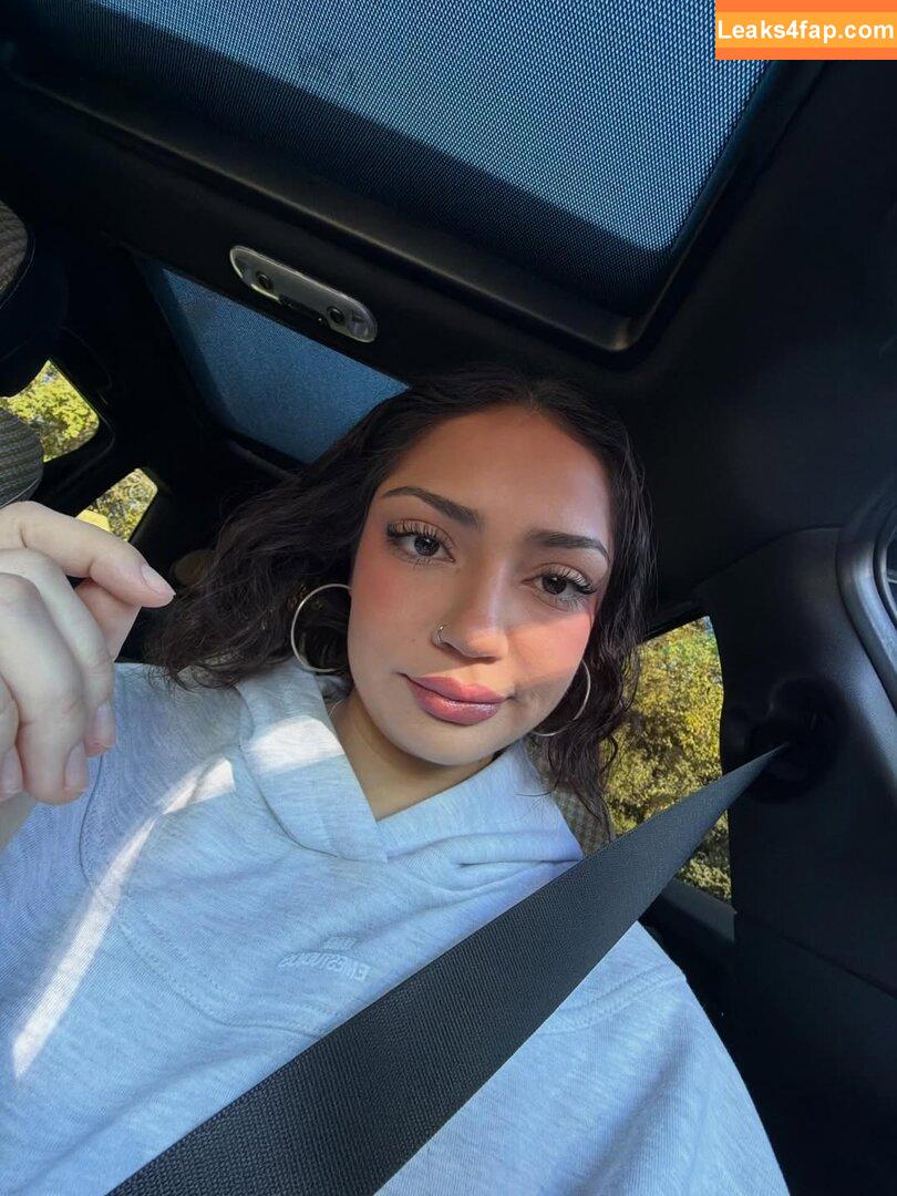 Avani Gregg / avani слитое фото фото #0557