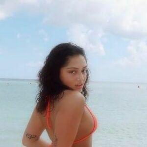 Avani Gregg photo #0003