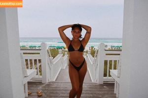 Avani Gregg photo #0025