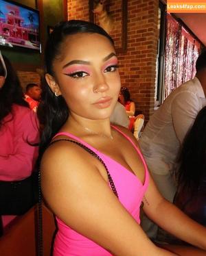 Avani Gregg photo #0029