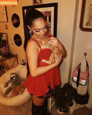 Avani Gregg photo #0060