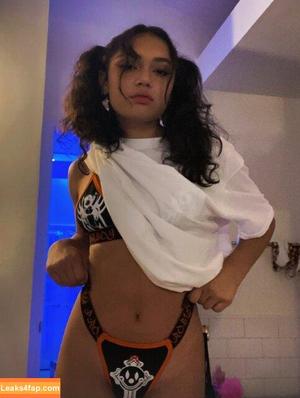 Avani Gregg photo #0103