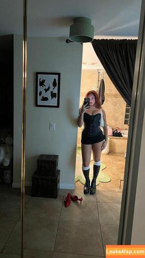 Avani Gregg photo #0188