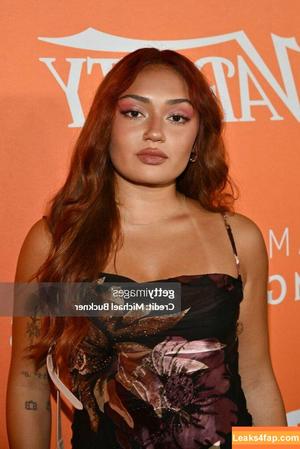 Avani Gregg photo #0204