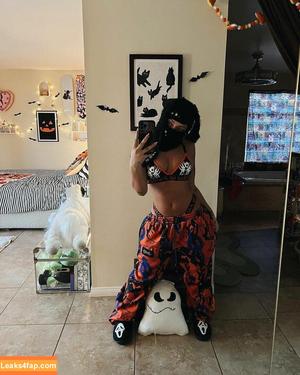 Avani Gregg photo #0242