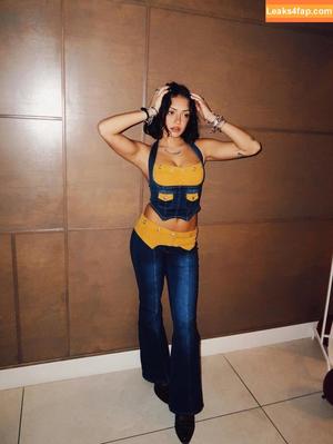 Avani Gregg photo #0571