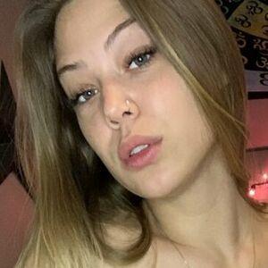 Avery Cristy photo #0039