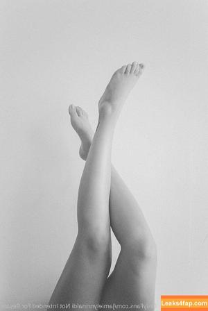 Avery Cristy photo #0043