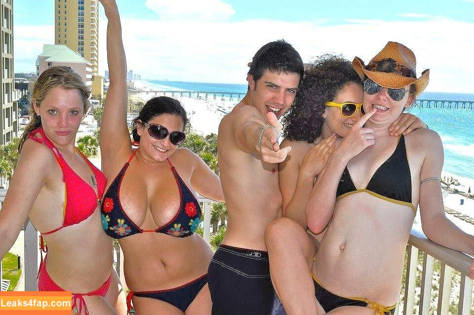 Avery Harwood / avery_harwood / https: / sundreamsharwood_official leaked photo photo #0046