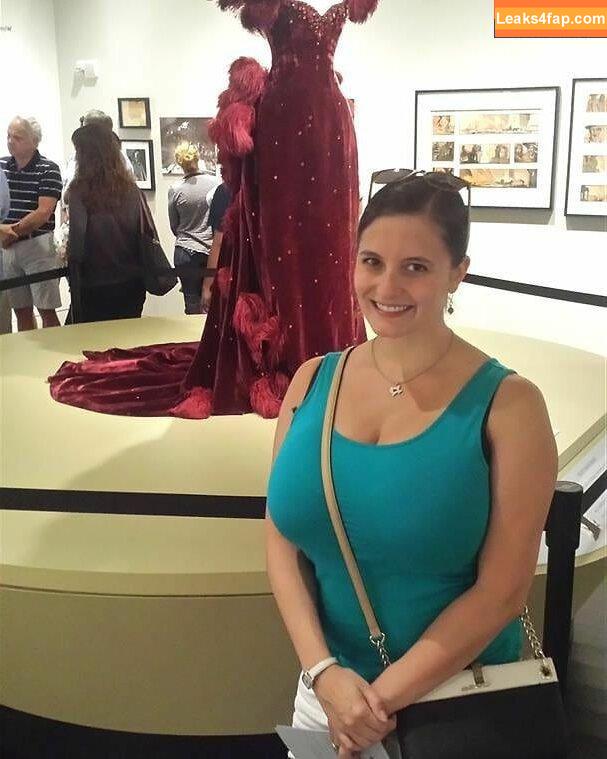 Avery Harwood / avery_harwood / https: / sundreamsharwood_official leaked photo photo #0054