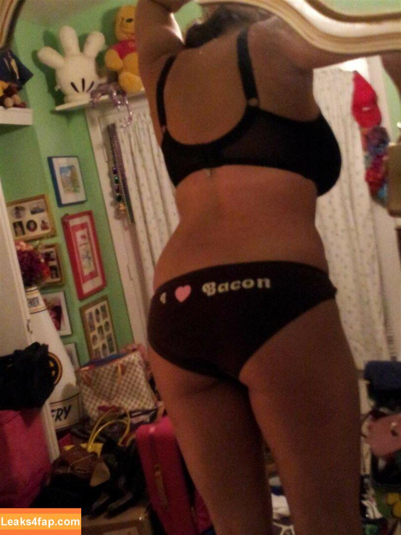 Avery Harwood / avery_harwood / https: / sundreamsharwood_official leaked photo photo #0079