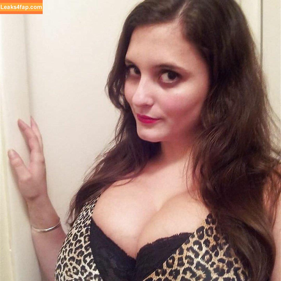 Avery Harwood / avery_harwood / https: / sundreamsharwood_official leaked photo photo #0132