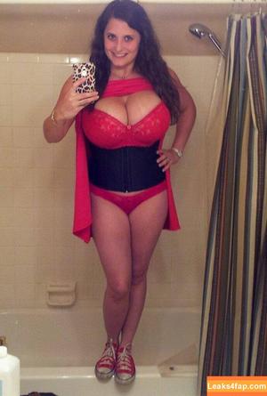 Avery Harwood photo #0004