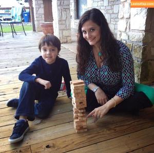 Avery Harwood photo #0049