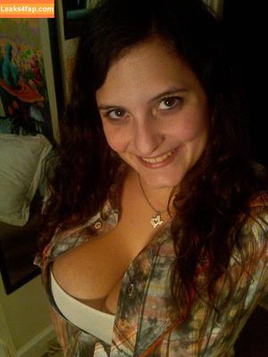 Avery Harwood photo #0051