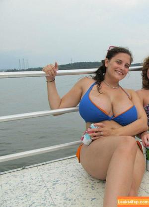 Avery Harwood photo #0073