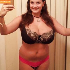 Avery Harwood photo #0135