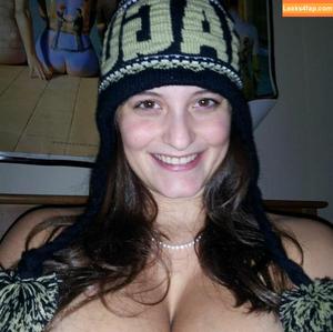 Avery Harwood photo #0138