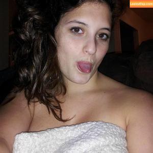 Avery Harwood photo #0167