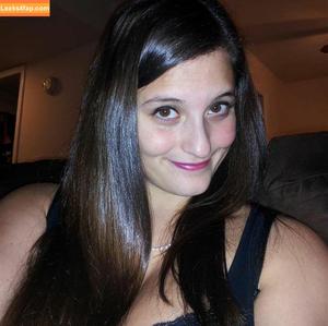 Avery Harwood photo #0185