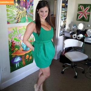 Avery Harwood photo #0227