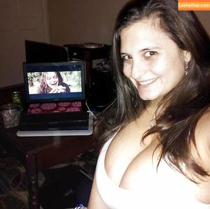 Avery Harwood photo #0238