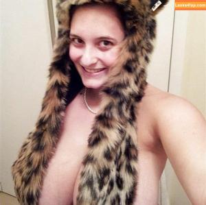 Avery Harwood photo #0249