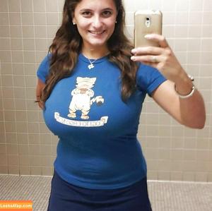 Avery Harwood photo #0269