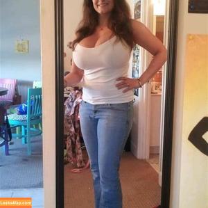 Avery Harwood photo #0285