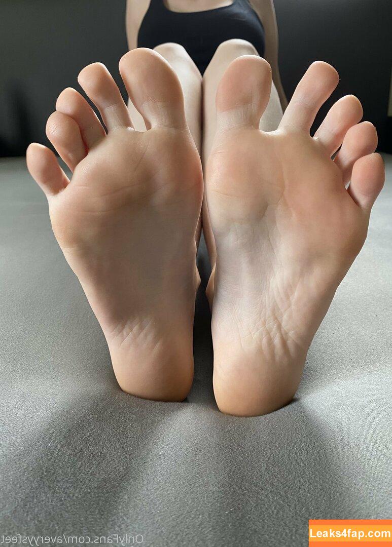 averyysfeet / heythereitsavery leaked photo photo #0043