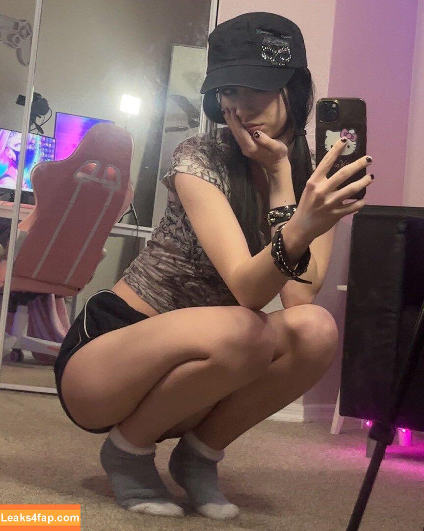 Aveziezz leaked photo photo #0006