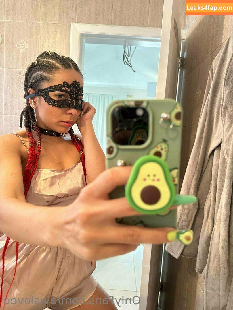 avislovee / _avislove_ leaked photo photo #0049