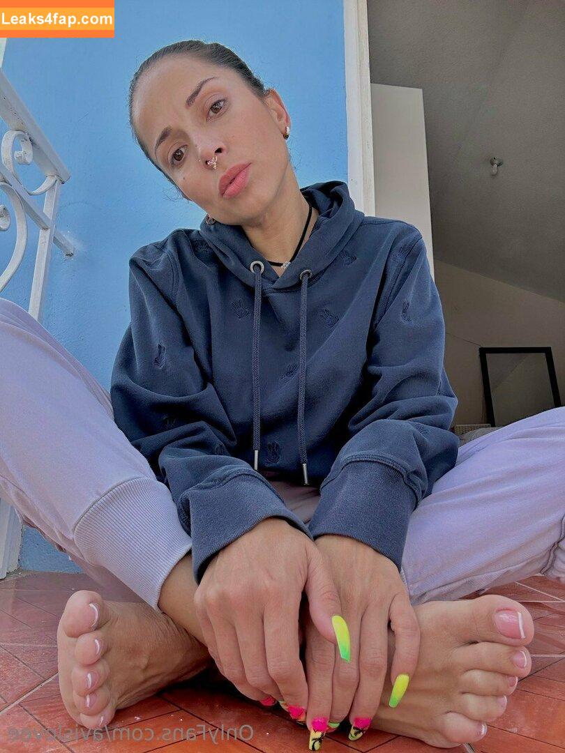 avislovee / _avislove_ leaked photo photo #0112