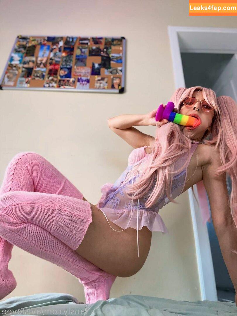 avislovee / _avislove_ leaked photo photo #0353