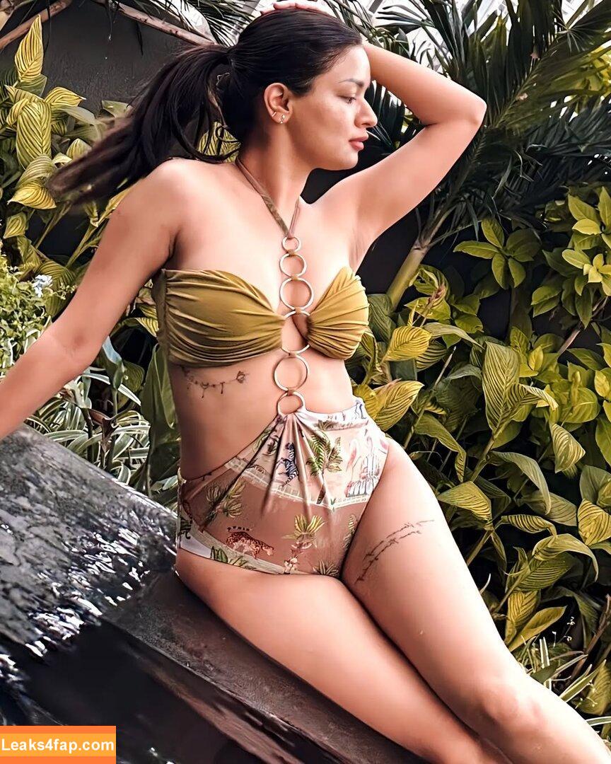 Avneet Kaur / avneetkaur_13 leaked photo photo #0118