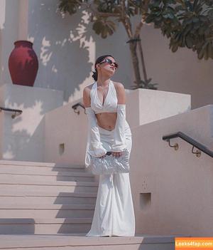Avneet Kaur photo #0052