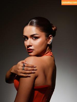 Avneet Kaur photo #0066