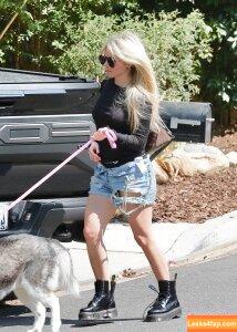 Avril Lavigne / AvrilLavigne leaked photo photo #0053