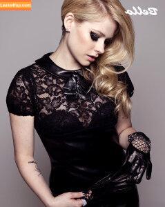 Avril Lavigne / AvrilLavigne leaked photo photo #0067