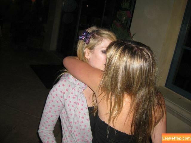 Avril Lavigne / AvrilLavigne leaked photo photo #0097