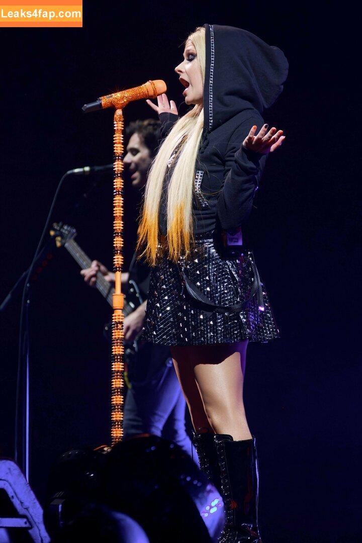 Avril Lavigne / AvrilLavigne leaked photo photo #0120